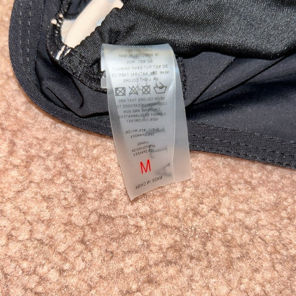 Rekita women’s swimsuit halter tanking top and skirt set seize medium - Picture 6 of 6